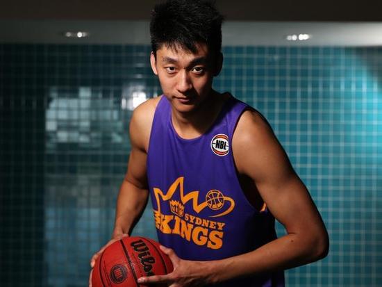 对攻大战创纪录！曼联伯恩茅斯合轰39脚射门（火力大战刷新纪录：曼联与伯恩茅斯合计39次射门）