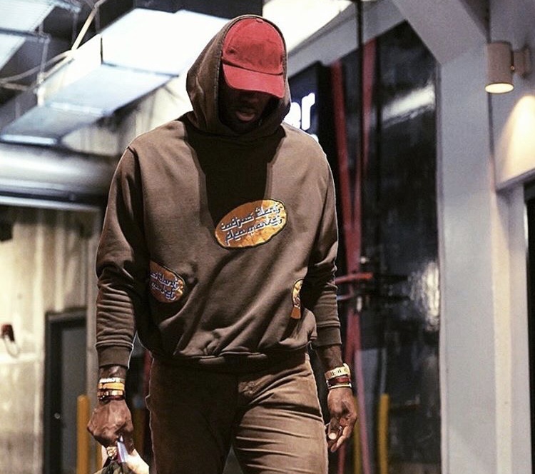 近15年谷歌每年搜索量最高球员：C罗10次断崖领先，梅西仅1次（过去15年谷歌年度最热球员榜：C罗10年遥遥领先，梅西仅一次登顶）