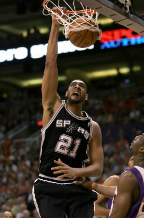 杰伦·布朗：亲历宿敌对决是荣耀，专注过程而非结果（杰伦·布朗：与宿敌交锋倍感荣幸，更看重过程而非结果）