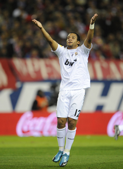 雄鹿vs篮网前瞻：托马斯继续缺席，字母哥能否率队结束7连败？（雄鹿战篮网前瞻：托马斯仍将缺阵，字母哥能否带队止住七连败？）