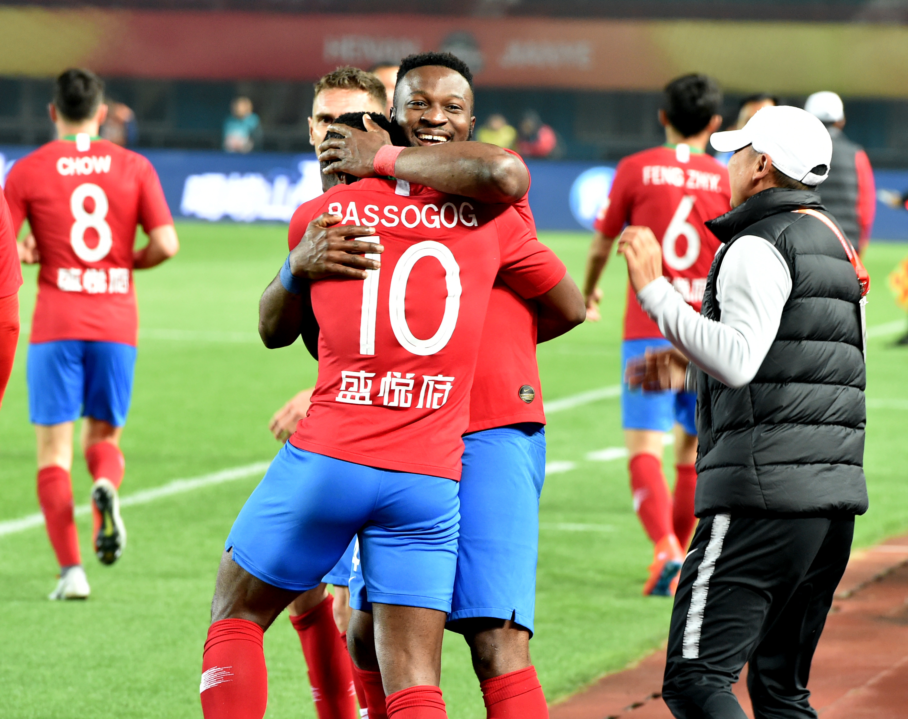 福登：我们靠传控和耐心击败对手，很高兴我连续4场英超进球（福登：传控与耐心助我们取胜，英超四连场进球令我欣喜）